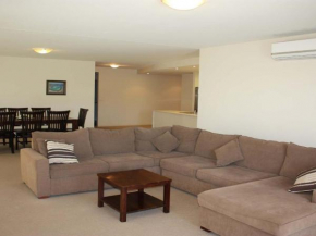 The Reef 103 Lakeside, Forster